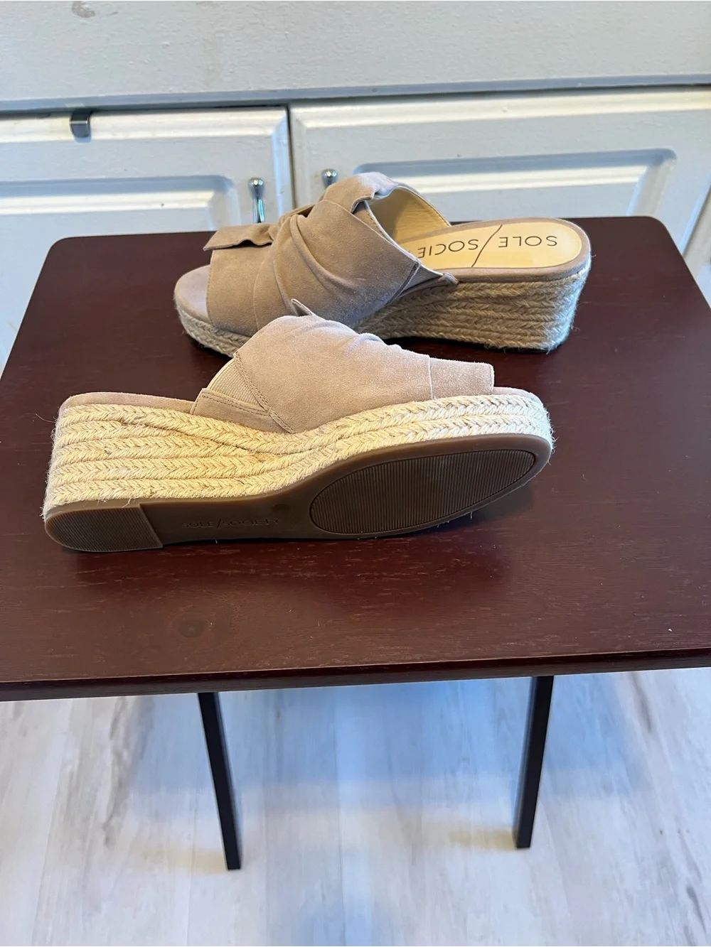 Sole Society Carima Espadrille Women Taupe/ Tan Suede Bow Wedge Sandals Sz 8.5M